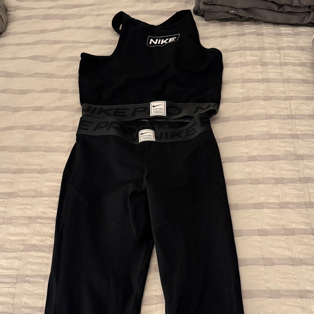 Nike Pro leggings and sports bra